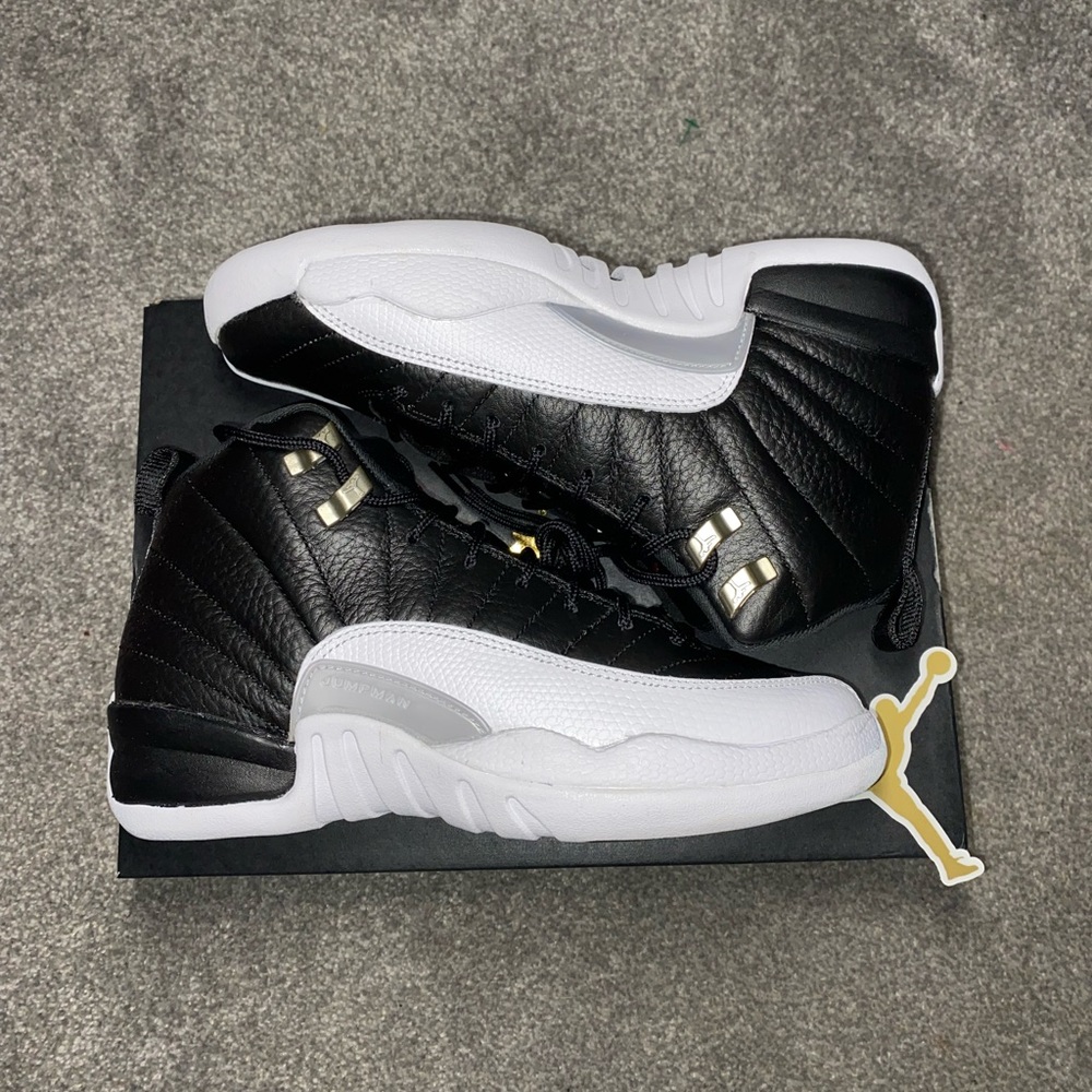 Air Jordan Retro 12 Playoffs (2022) GS size 5.5 and 7 in womens